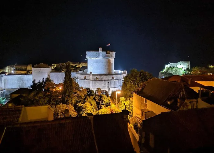 Lägenhet Magic - One Bedroom With Sea View Dubrovnik